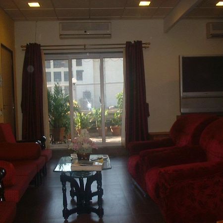 Hotel Samrat Mumbai Exteriör bild