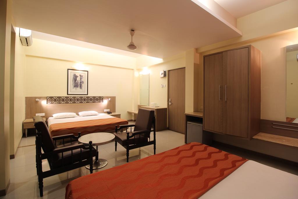 Hotel Samrat Mumbai Rum bild