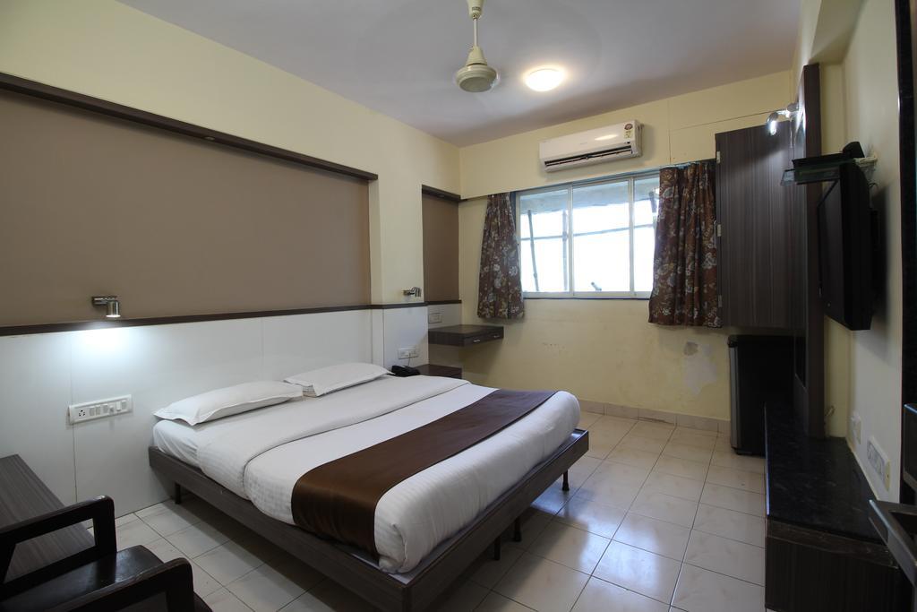 Hotel Samrat Mumbai Rum bild