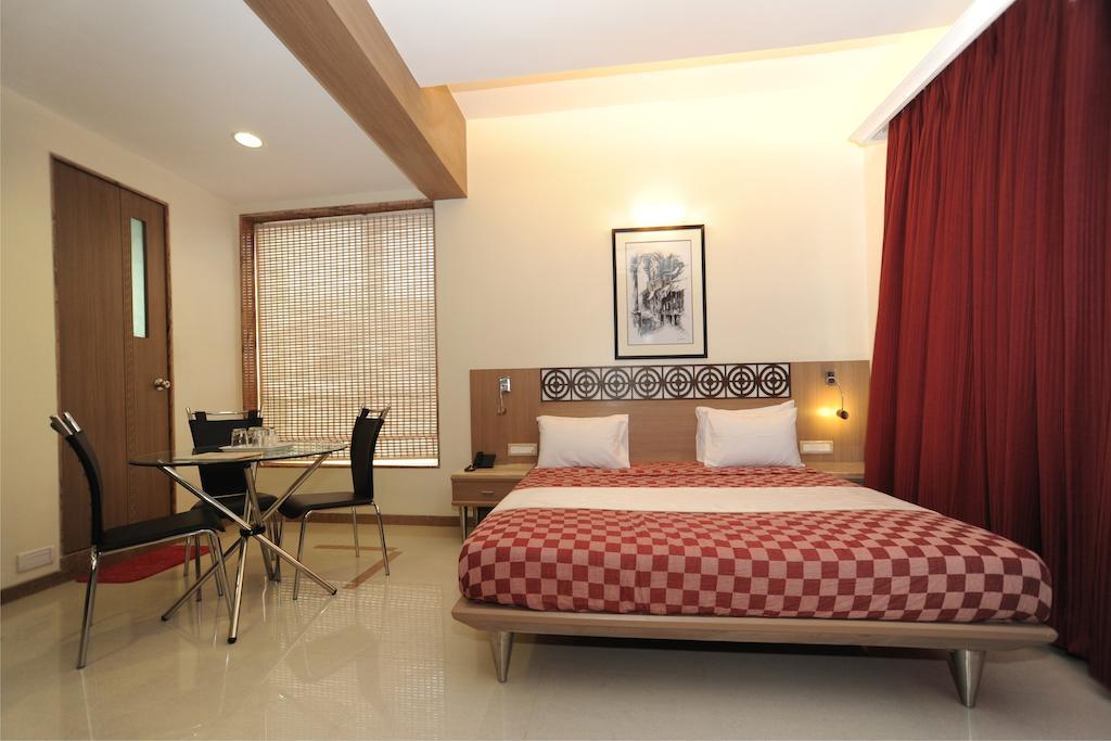 Hotel Samrat Mumbai Exteriör bild