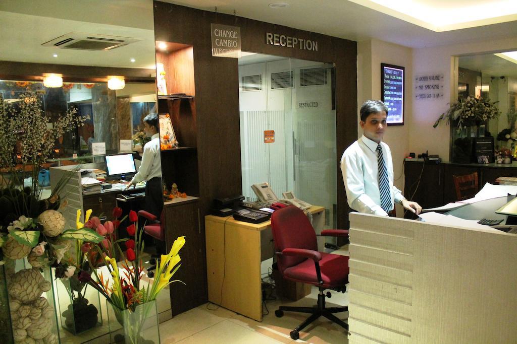 Hotel Samrat Mumbai Exteriör bild