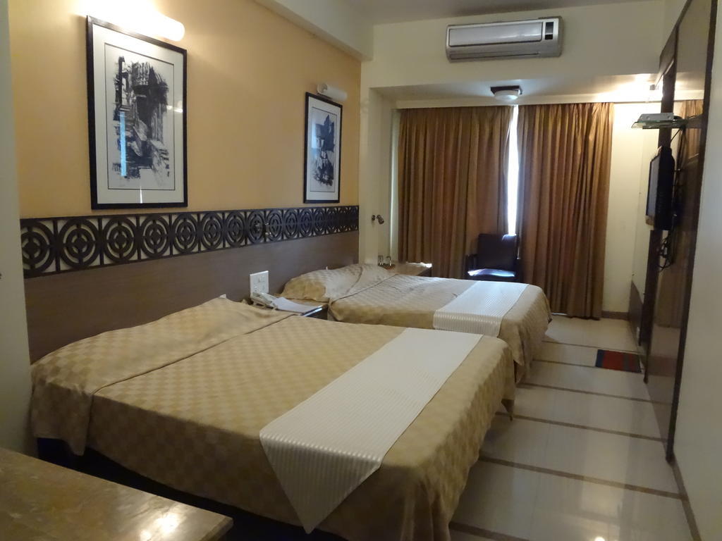 Hotel Samrat Mumbai Rum bild